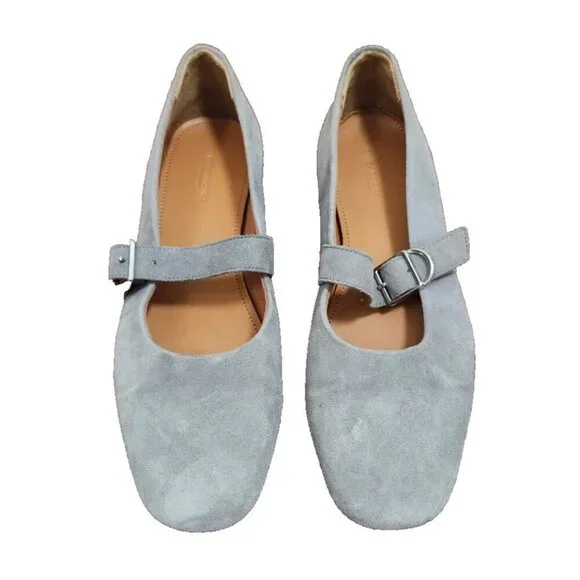 Sold - Picture 2 of 13